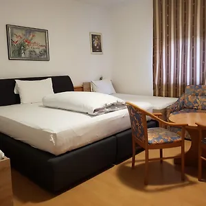 Dietrich Hotel Neu-Isenburg